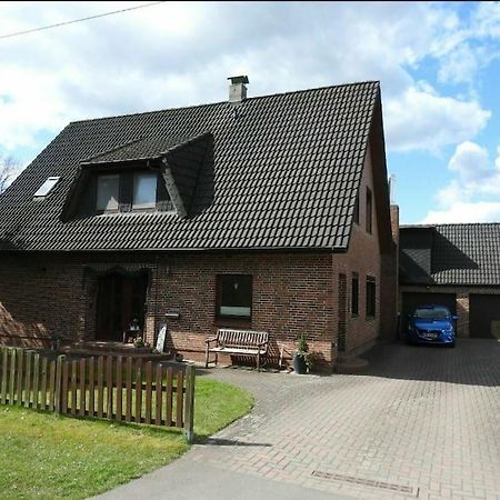 Apartment In Upper Floor In Nature Reserve. Hipstedt Exteriör bild