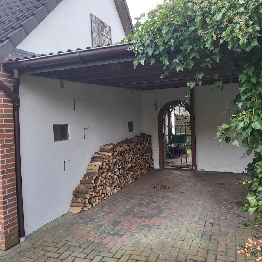 Apartment In Upper Floor In Nature Reserve. Hipstedt Exteriör bild